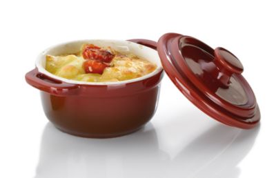 Malin round ceramic serving and casserole dish