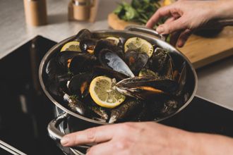 Muscheln Moules Marinières Teaser zum Rezept
