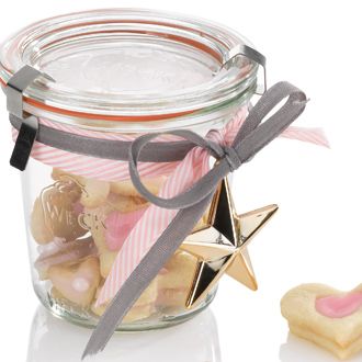 Selbstgemachte Plätzchen in schöner Vorratsdose – Geschenkidee Weihnachten