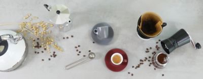 Stimmungsbild von verschiedenen kela Artikeln zur Kaffeezubereitung