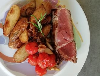 Rindersteak in Eisenpfanne Ferrum gekocht in Mametz