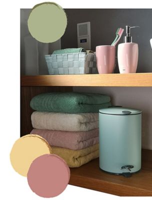 Towels Leonora in various pastel colours