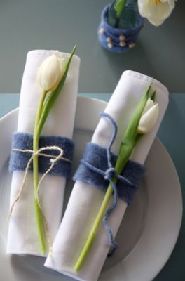 Serviettenring aus Filz mit Tulpendeko