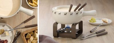 Henrik cheese fondue set with lots of matching accessories