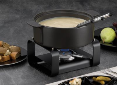 Elegant Roman cheese fondue set with ceramic pan